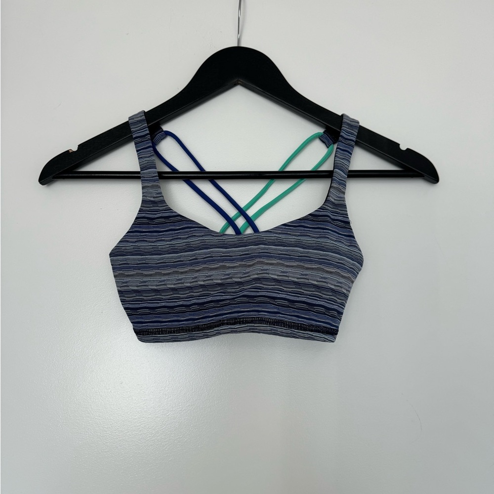 Lululemon Athletica Free To Be Micro Stripe Twist Sports Bra
